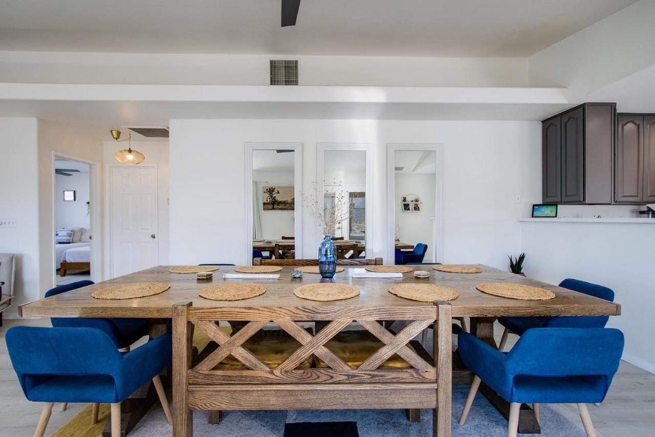 Sapphire Haven + Casita! Pool + Spa + Movie Theatre + 10 Min To Monument! Joshua Tree Exterior foto