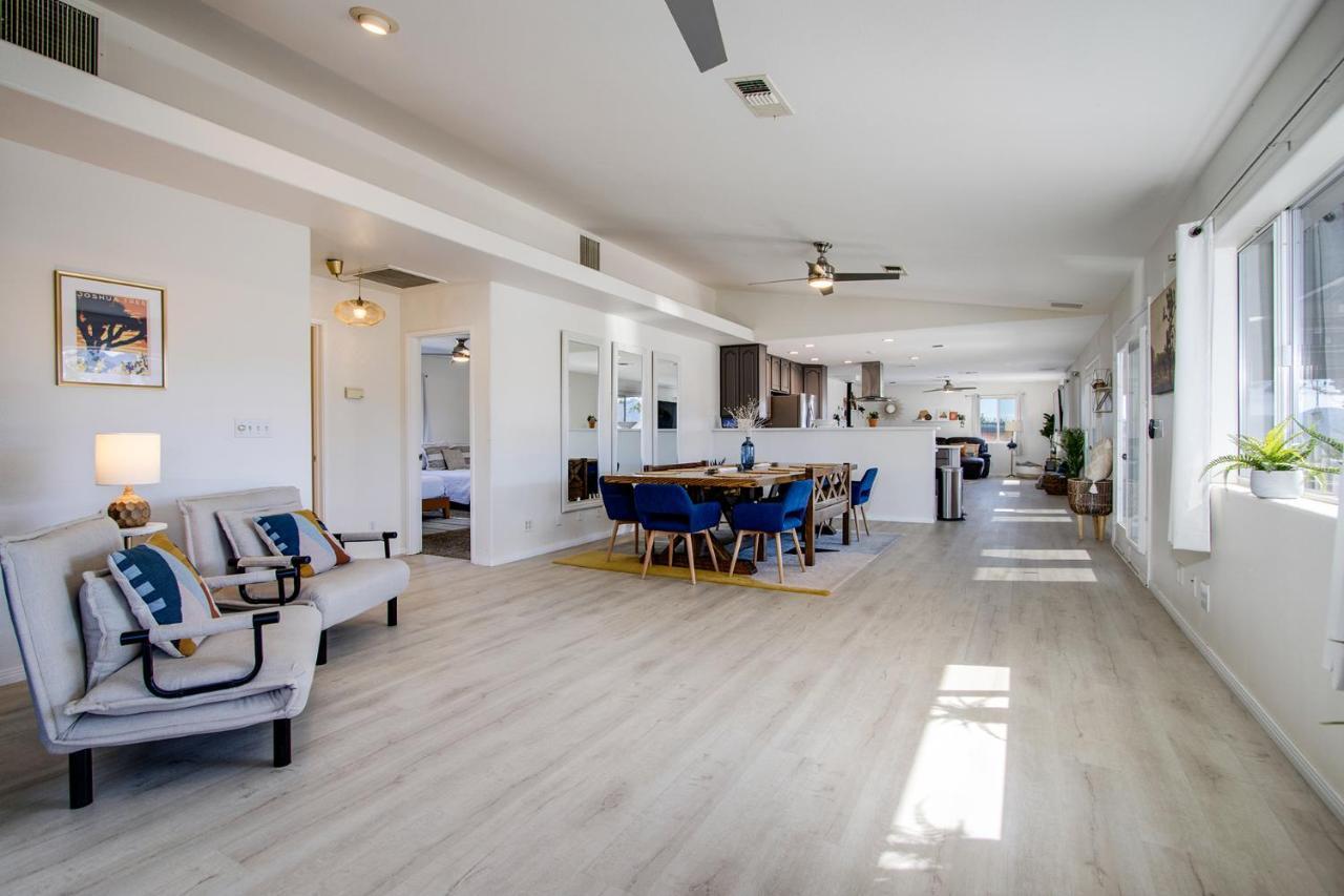 Sapphire Haven + Casita! Pool + Spa + Movie Theatre + 10 Min To Monument! Joshua Tree Exterior foto