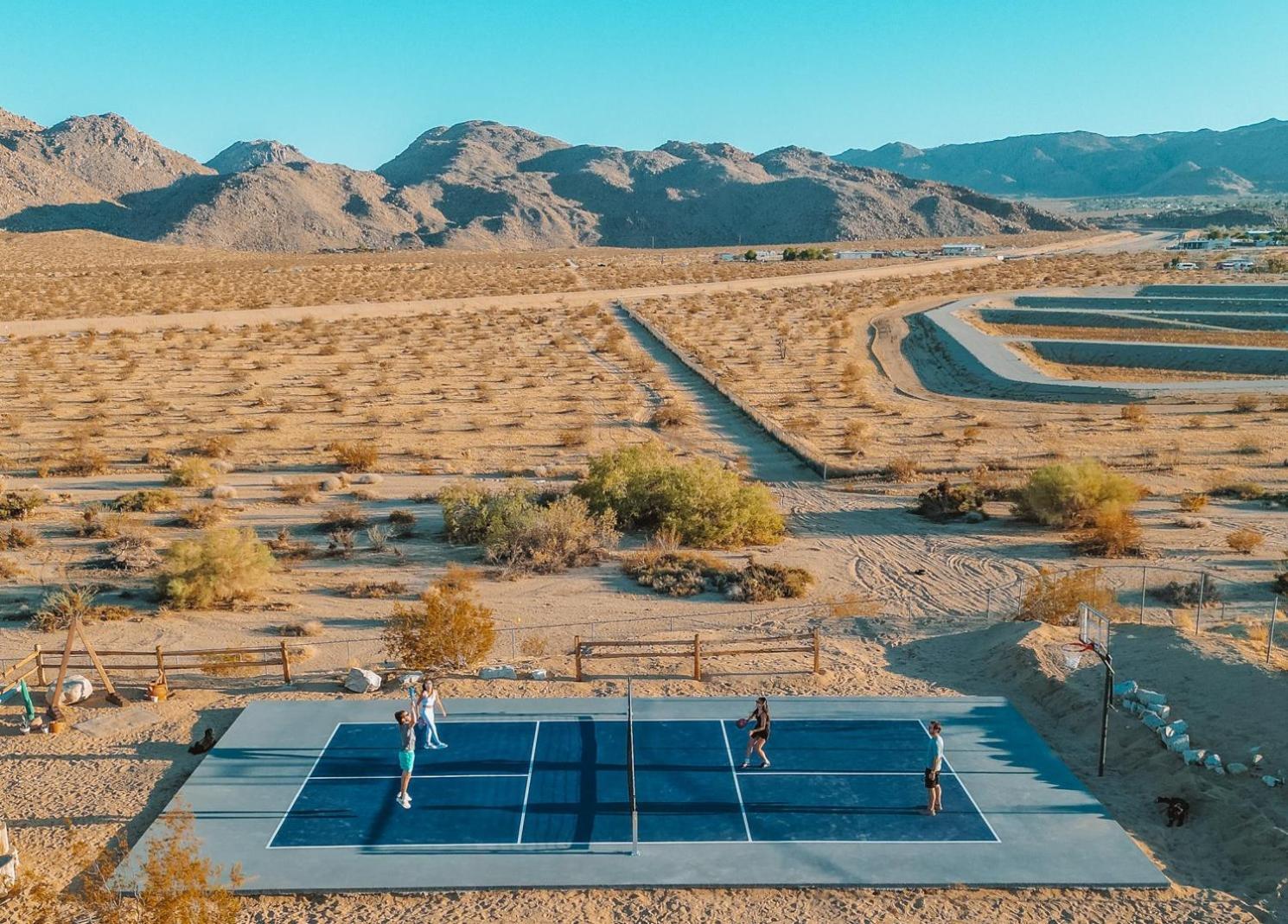 Sapphire Haven + Casita! Pool + Spa + Movie Theatre + 10 Min To Monument! Joshua Tree Exterior foto