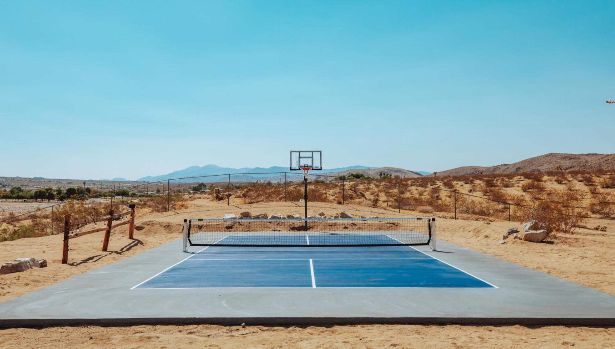 Sapphire Haven + Casita! Pool + Spa + Movie Theatre + 10 Min To Monument! Joshua Tree Exterior foto